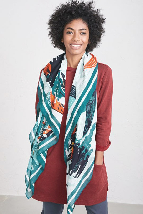 Custom Design Digital Print Fashion Lady Shawl Polyester Silk